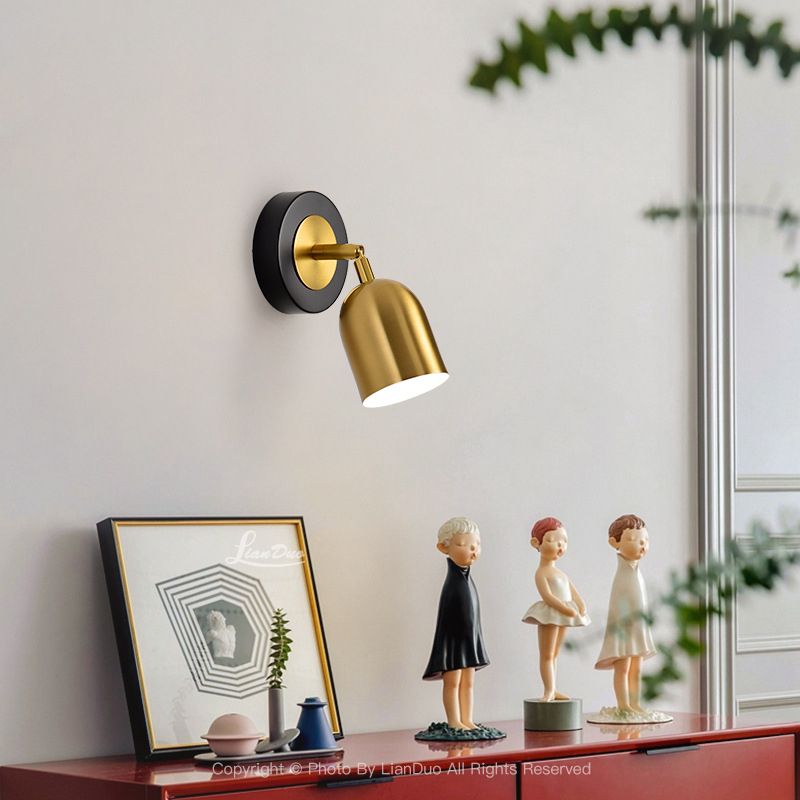 Modern Rotating LED Wall Lamp  - Interior Design Years Of Study のレビューと価格